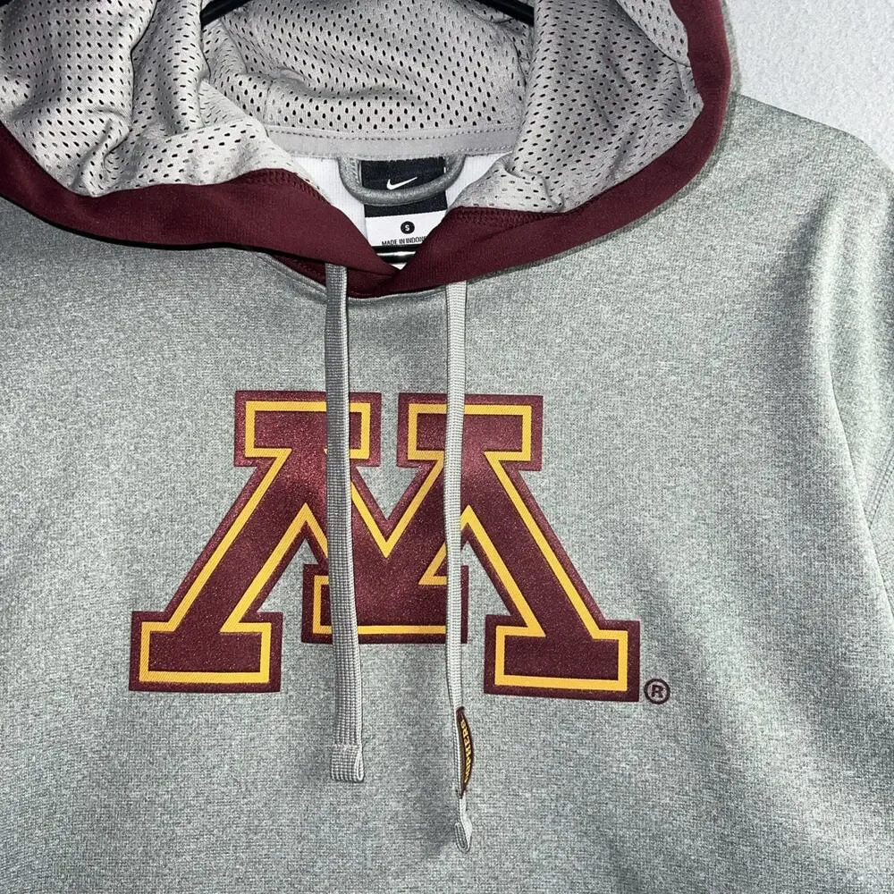 Nike Minnesota Gophers Therma Fit Long‎ Sleeve Gray/Maroon Hoodie Small